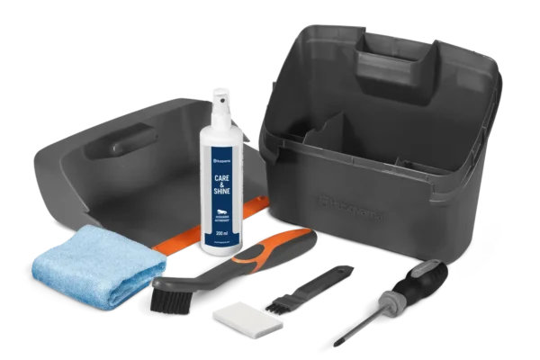 Husqvarna Cleaning and maintenance kit