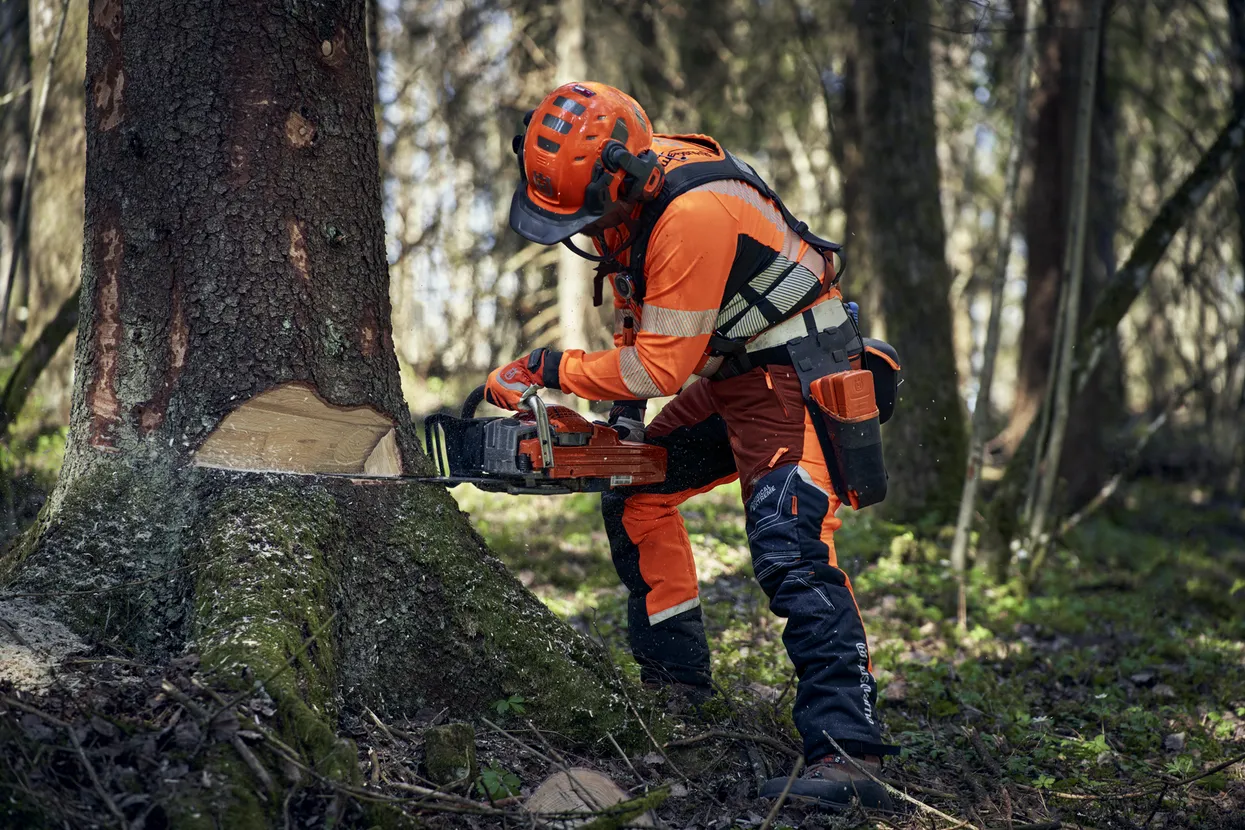 Husqvarna chainsaw trousers, Technical Extreme L 54/56