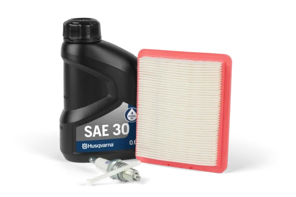 Maintenance kit – air filter, fuel filter, spark plug and motor oil 880g