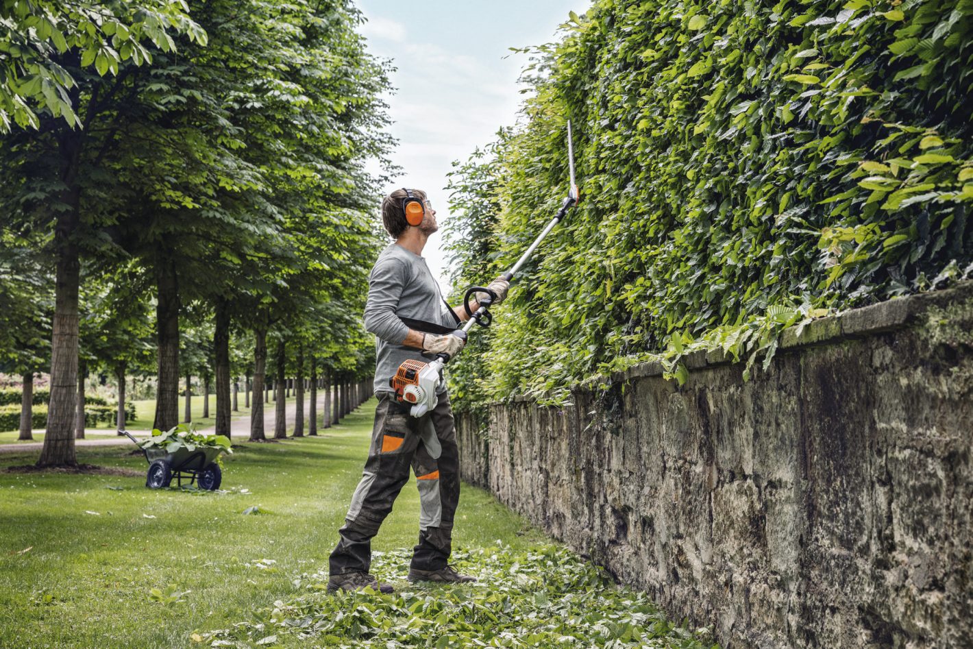 STIHL HL 94 Petrol Hedge Trimmer, HL94