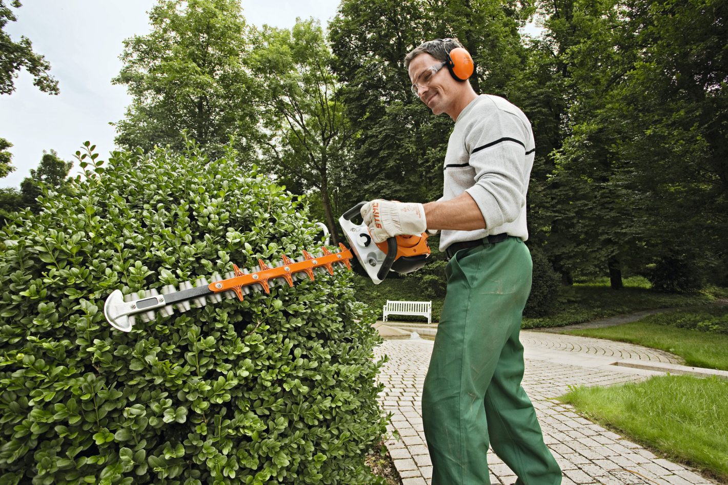 STIHL HS 56 Petrol Hedge Trimmer, HS56