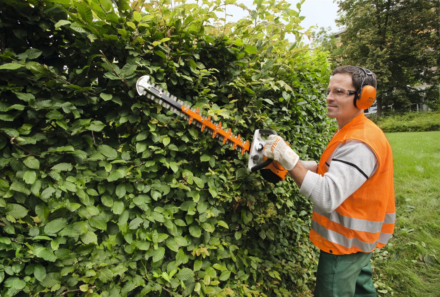 STIHL HS 56 Petrol Hedge Trimmer, HS56