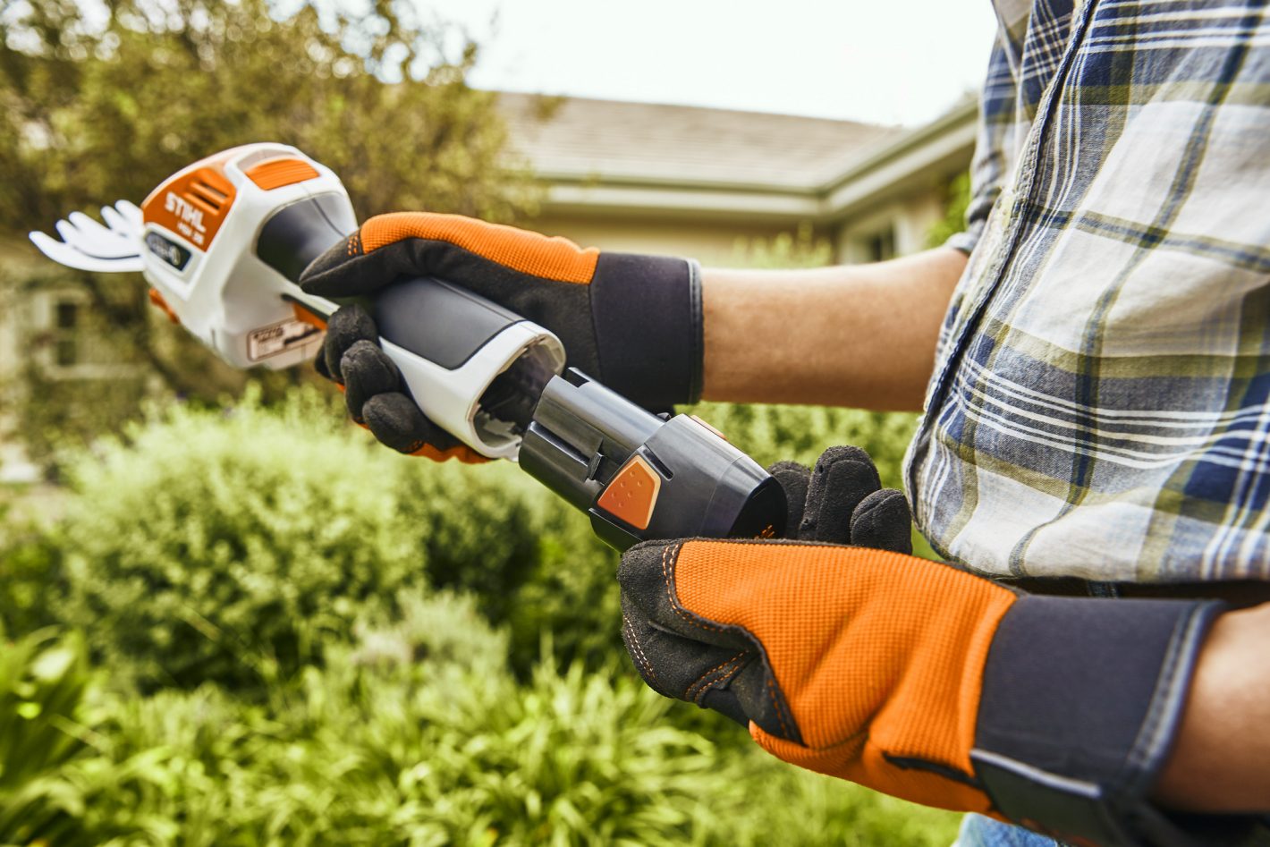 STIHL HSA 26 Battery Shrub Shear AS System Skin Only, HSA26