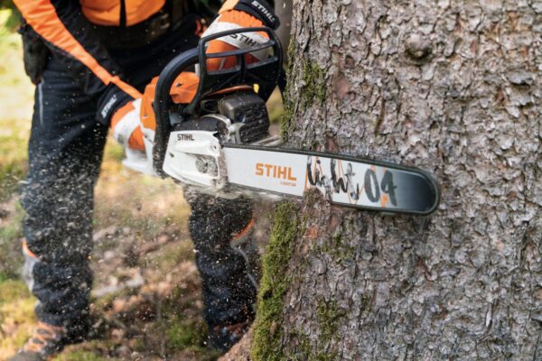 STIHL MS 261 C-M Petrol Chainsaw, MS261