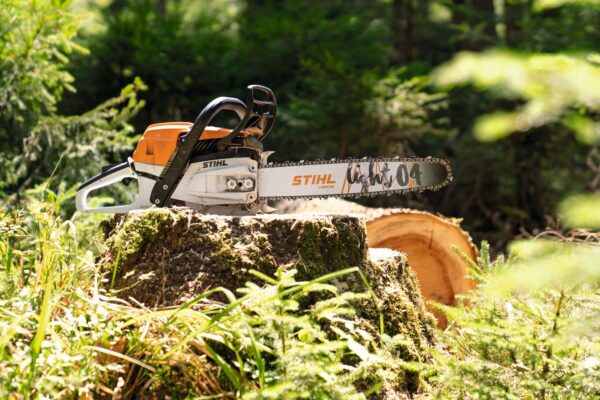 STIHL MS 261 C-M Petrol Chainsaw, MS261