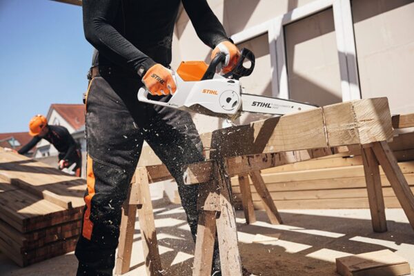 STIHL MSA 160 C-B Battery Chainsaw AP System, MSA160